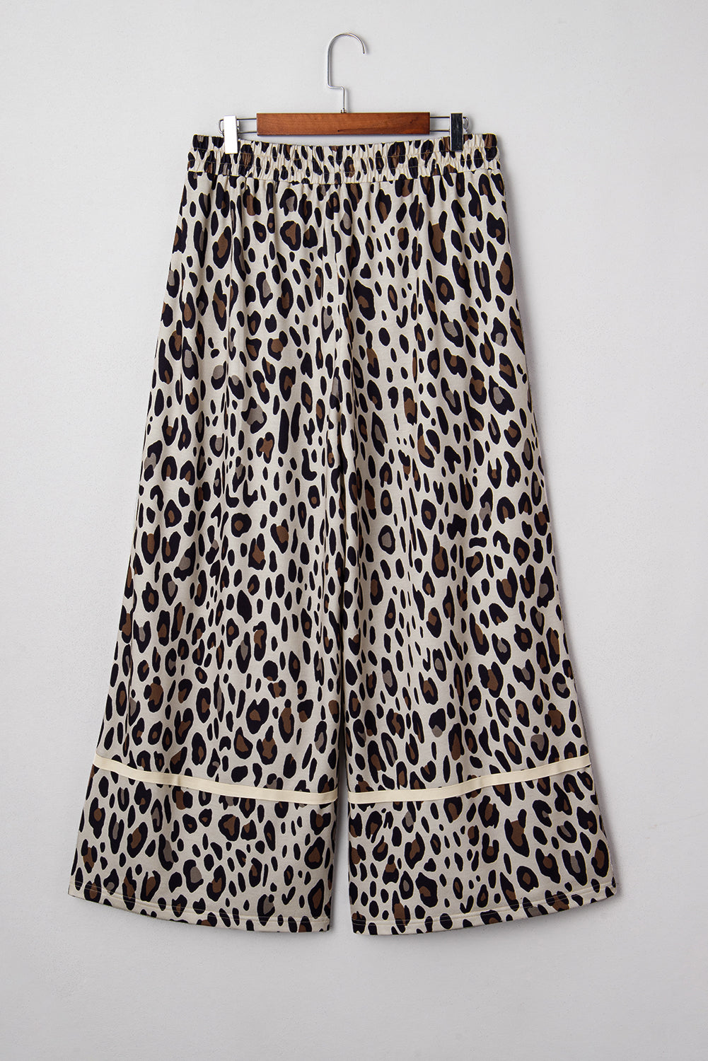Khaki Exposed Seam Patched Pocket Plus Size Leopard Wide Leg Pants